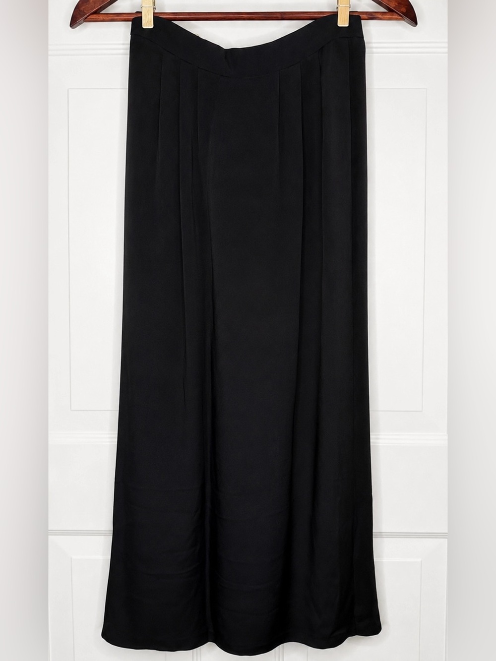 Loro Piana NWT Athina Pleated Silk-Cady Maxi Wrap Skirt Black Size 36 - Picture 4 of 11